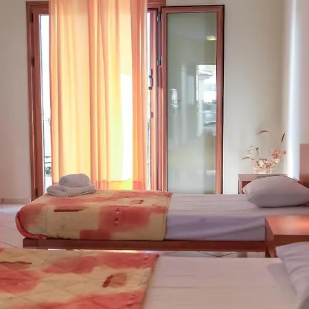 Eleni * Methoni (Messenia)