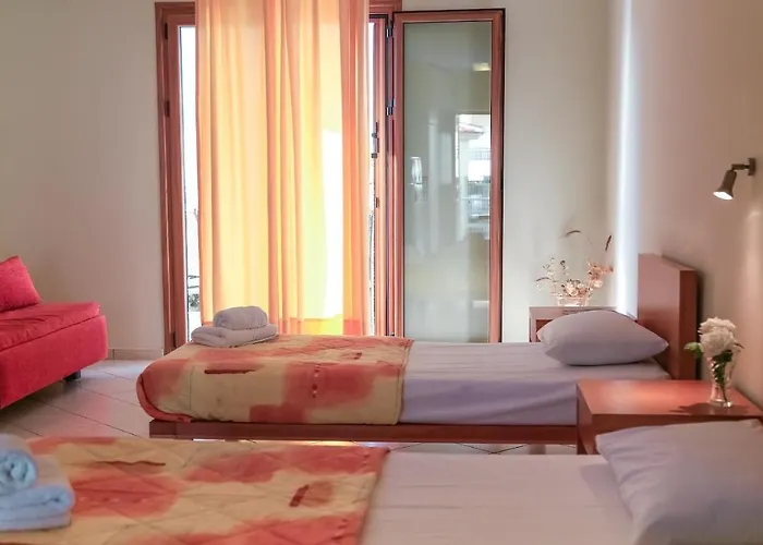 Eleni * Methoni (Messenia)